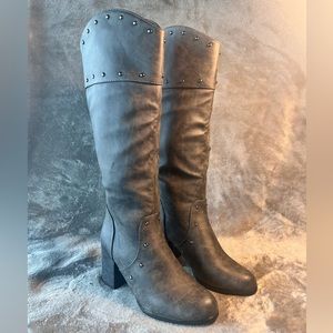 DOLCE by Mojo Moxy Gray Studded Boots